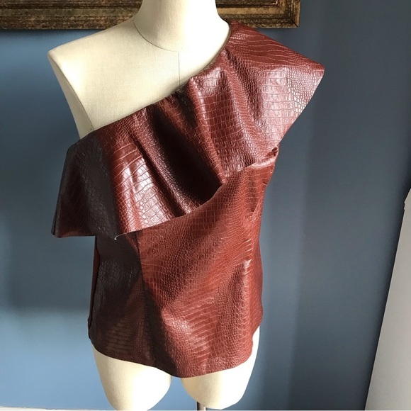 INC International Concepts brown faux croc embossed leather one shoulder top M - Picture 2 of 10